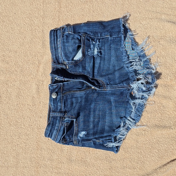American Eagle Outfitters Pants - American Eagle Super High Rise Shortie